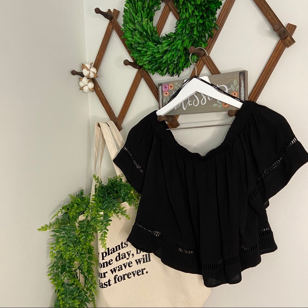 Forever 21 Black Off The Shoulder Blouse Medium